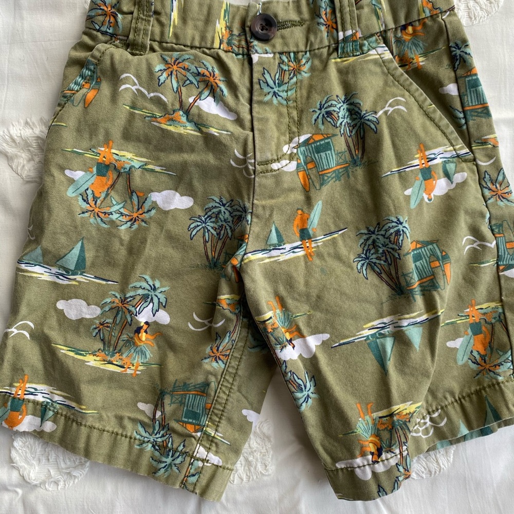 Carter’s summer surf theme shorts